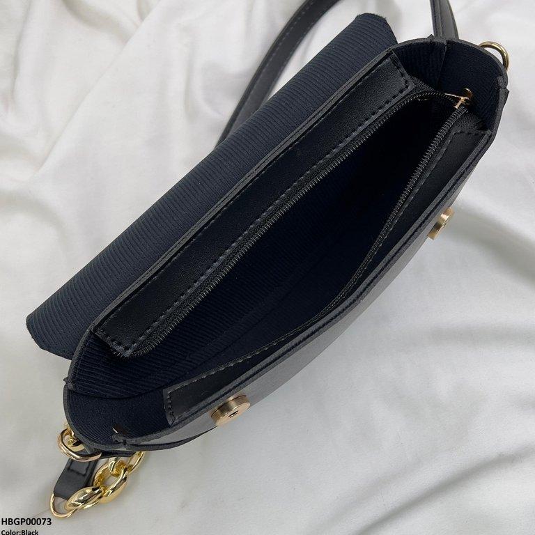 Aurelia Saddle Armpit Bag Black